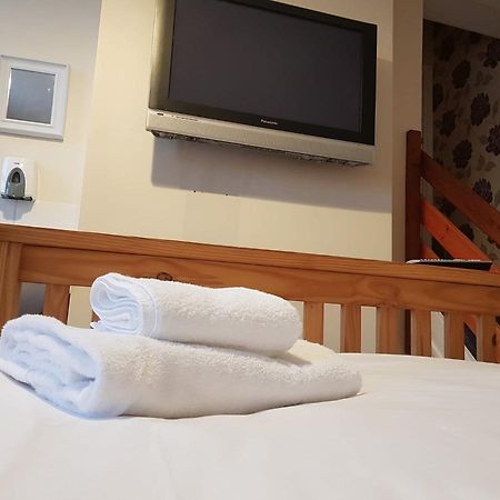 Finedon Lodge Веллингборо Экстерьер фото