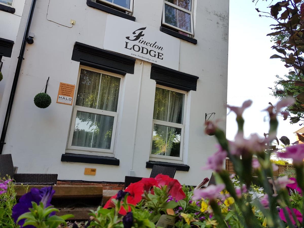 Finedon Lodge Веллингборо Экстерьер фото